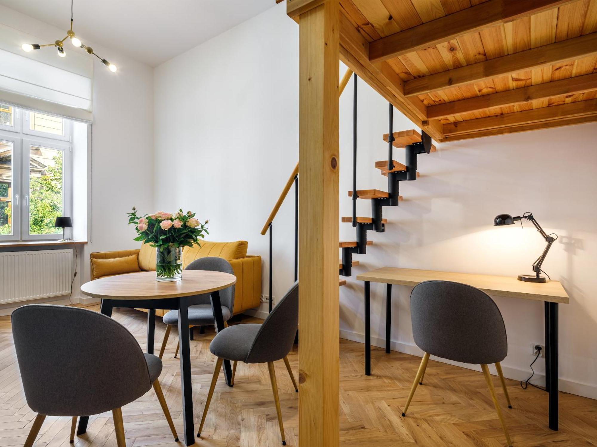 Tyzenhauz Apartments Siemiradzkiego Street Краків Екстер'єр фото