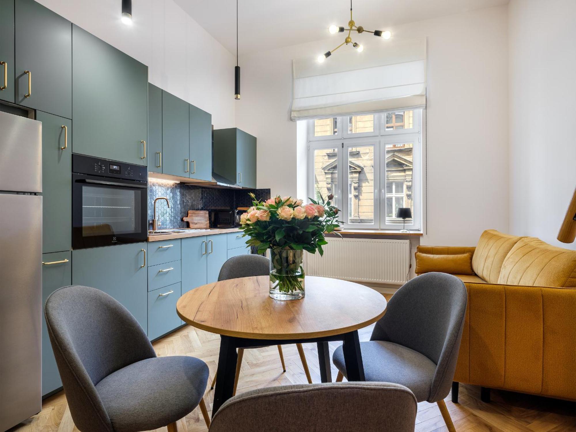 Tyzenhauz Apartments Siemiradzkiego Street Краків Екстер'єр фото